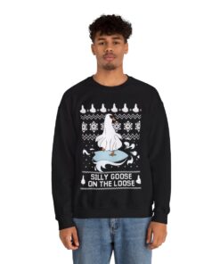 Silly Goose On The Loose Christmas Sweatshirt For Men